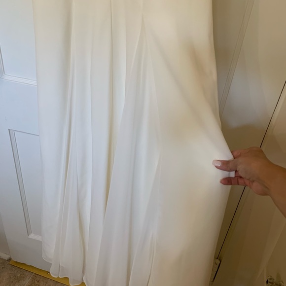 NEW Vera Wang Ivory Strapless David’s Bridal dress - Picture 7 of 8